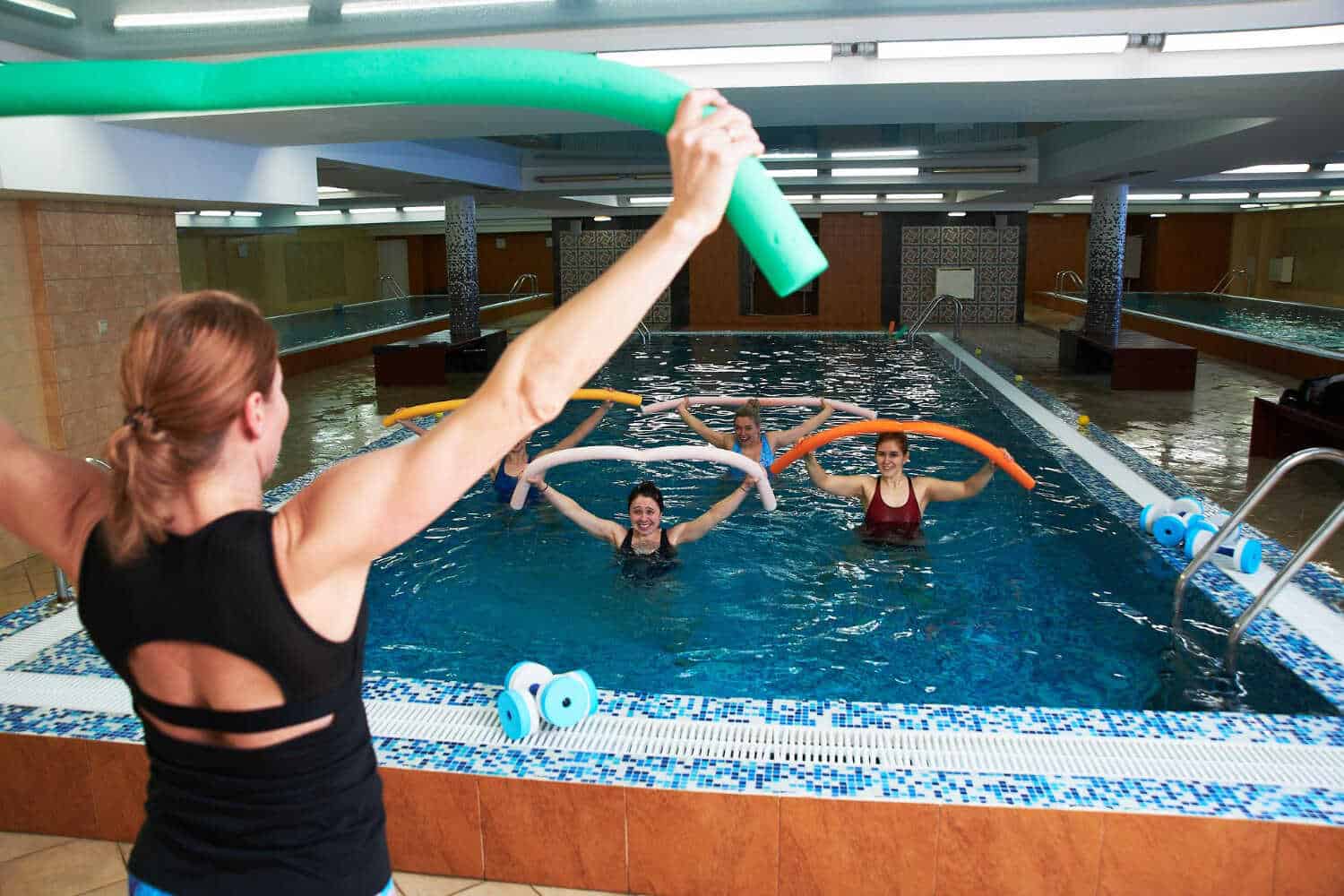 Ćwiczenia w wodzie - aqua gimnastyka w basenie