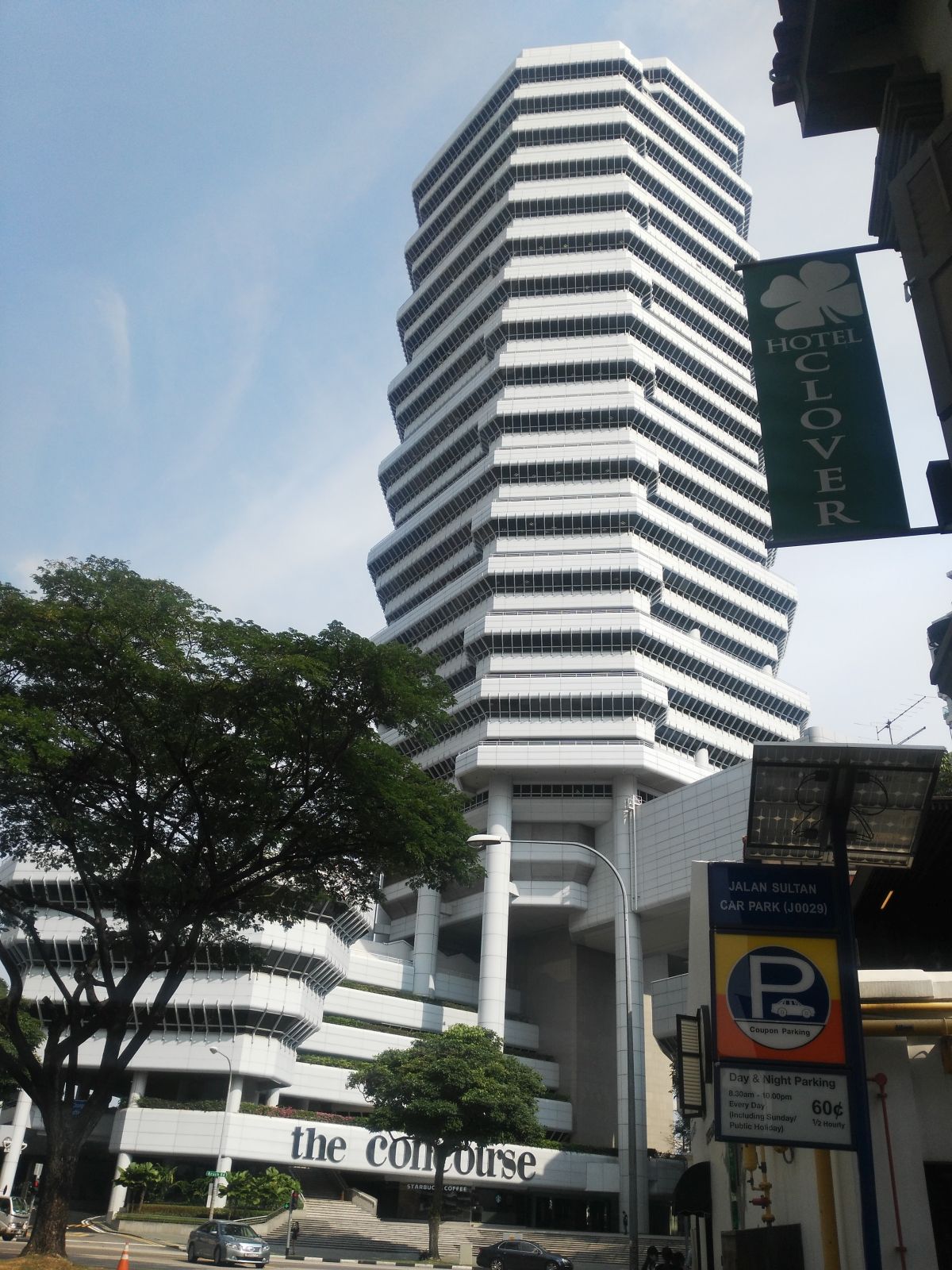 Fot 1. Agnieszka Kłos | Nowoczesna architektura w Singapurze