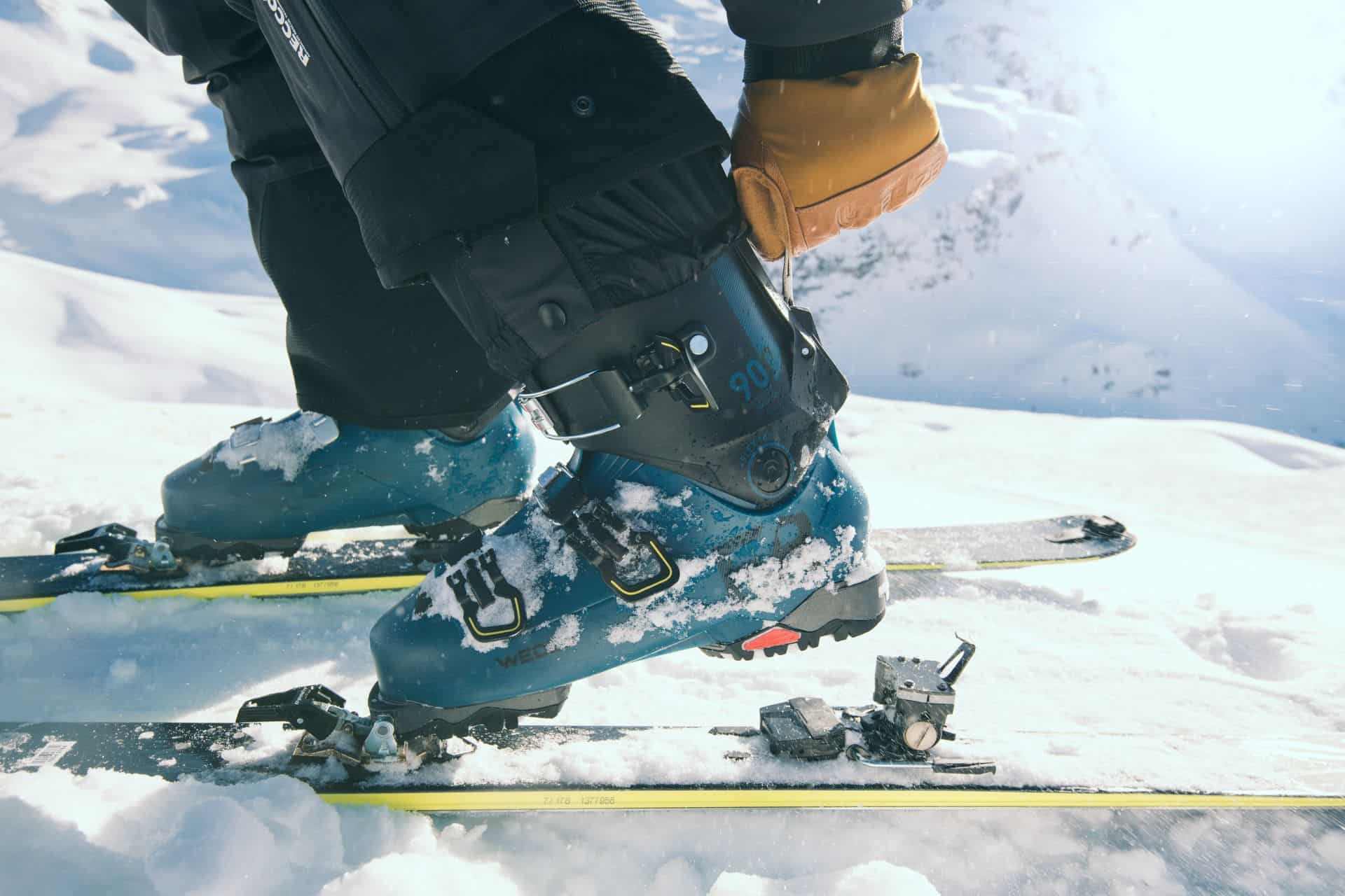 Jakie buty narciarskie na szeroką stopę?