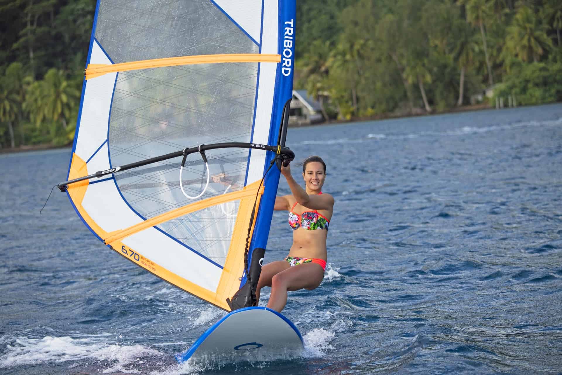 Jak odpowiednio dobrać deskę do windsurfingu?