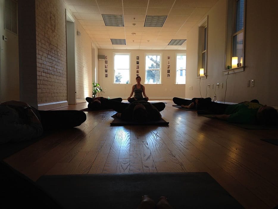 Joga nidra: na czym polega joga snu świadomego i medytacji?