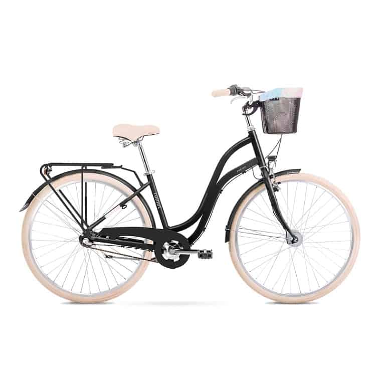 rower miejski romet z zamontowanym koszykiem i bagażnikiem